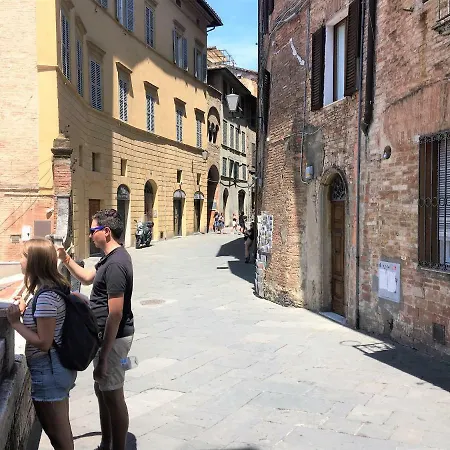 Daire Diacceto 15 -elegant In The Beautiful Landscape Siena